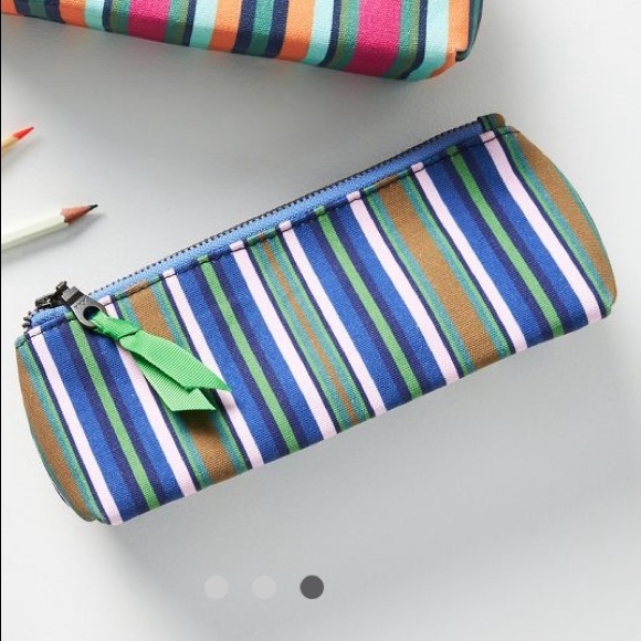 SOLD NWT ANTHROPOLOGIE Makeup 💄 or Pencil ✏️ Bag Pouch - Picture 5 of 5